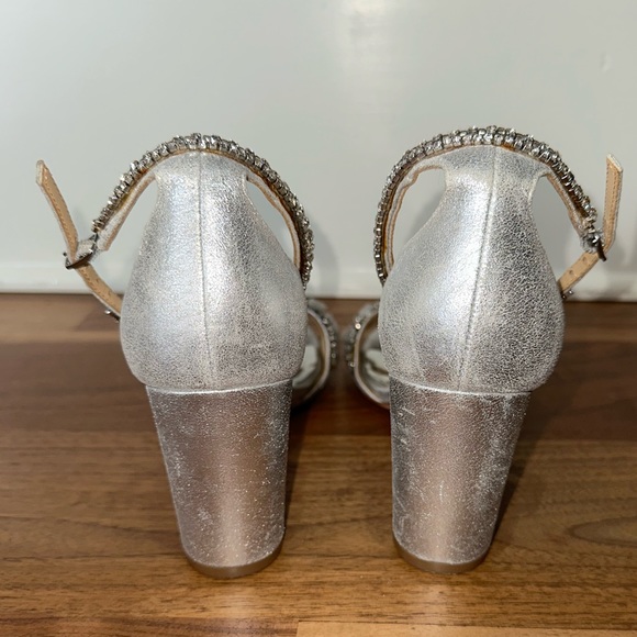 Badgley Mischka Finesse II Embellished Block Heel - Picture 5 of 11